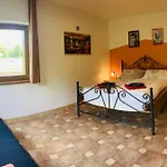 Сasa de vacaciones Family House