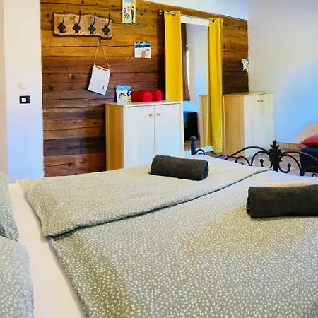 Family House Feriehus *