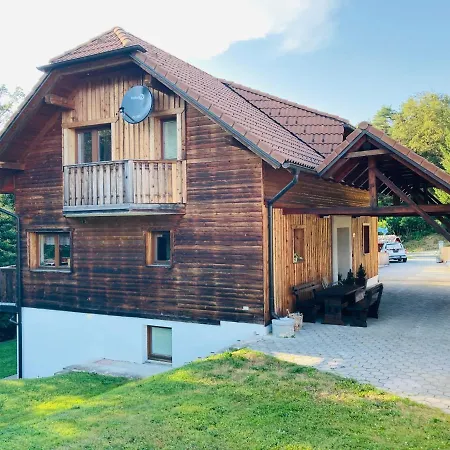 Family House Feriehus Mozirje