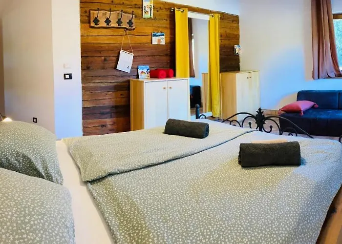 Family House Дом отдыха *