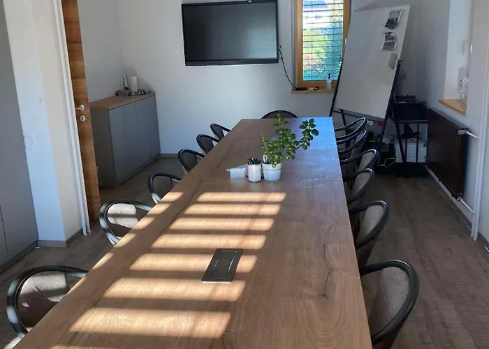 Дом отдыха Family House *