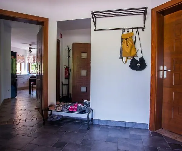 Family House Дом отдыха *